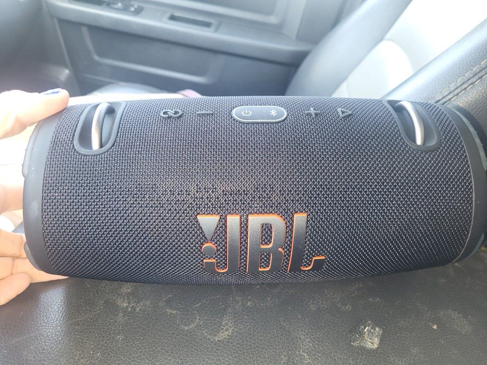 Jbl Xtream3 Bluetooth Speaker