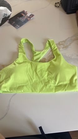 pavoi sports bra