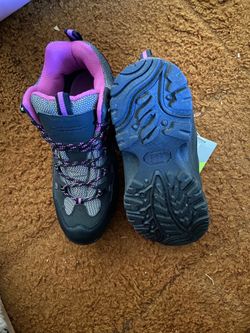 Women’s winter boats
