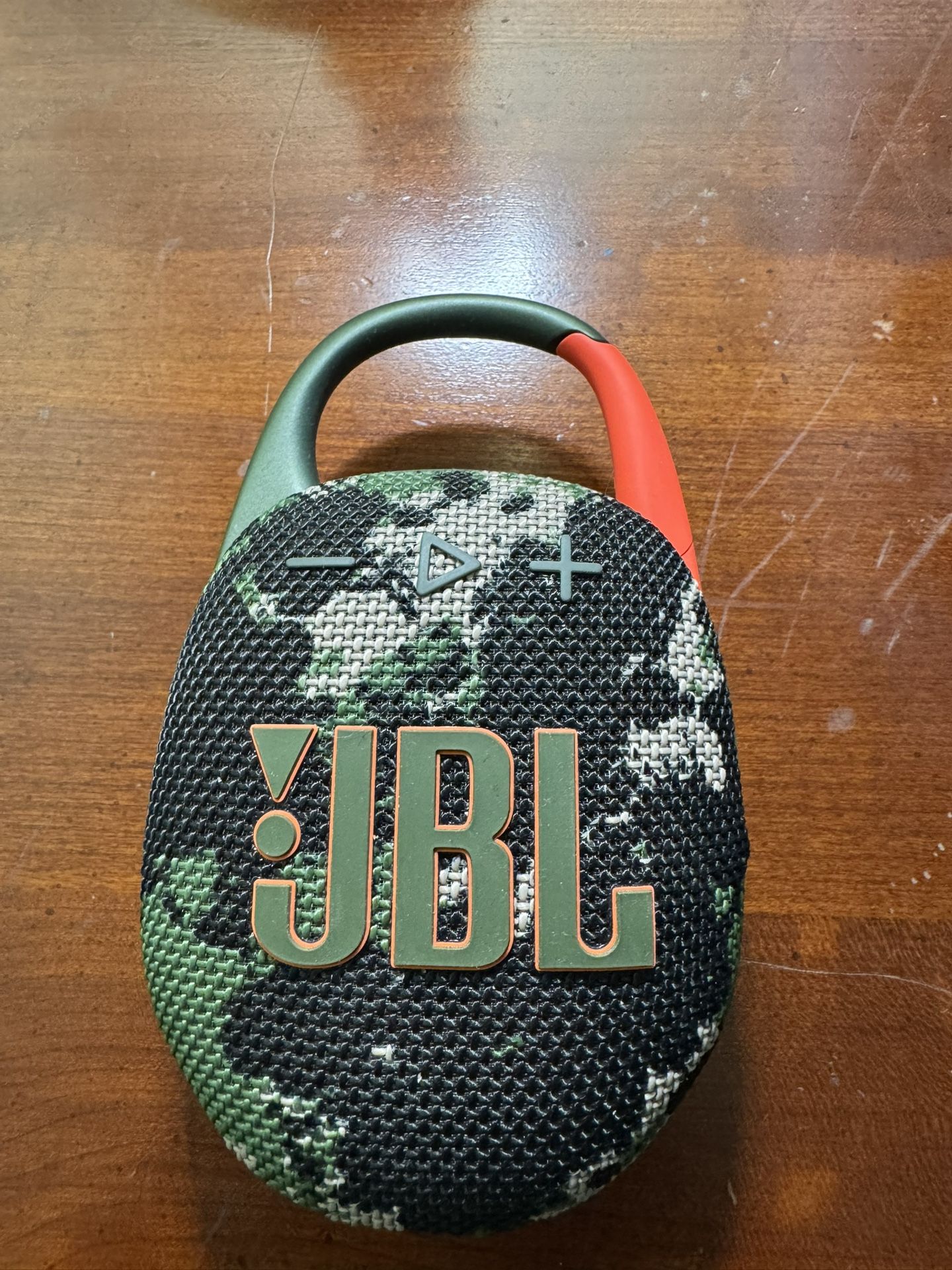 JBL Clip 5
