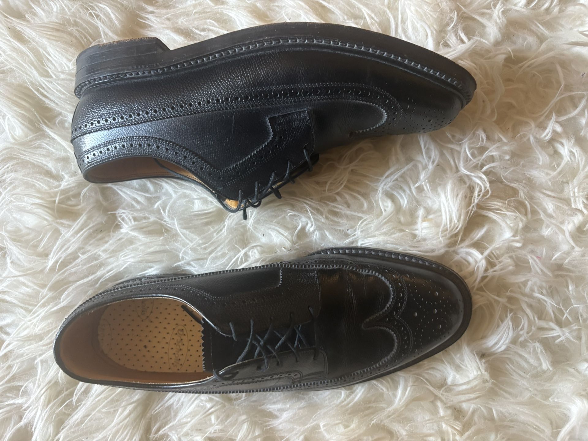 Men’s Shoes Size 10
