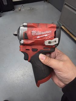 Milwakee 3/8 Stubby Impact