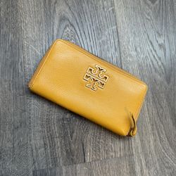 Tory Burch Wallet