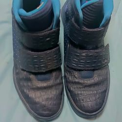 7.5 Nike 'Flysteppa's