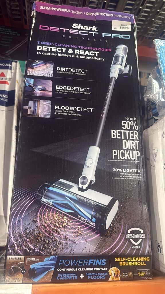 Shark Detect Pro Cordless Stick Vacuum with PowerFins Brushroll, Stick/Handheld 2in1  New  3pcs   $220