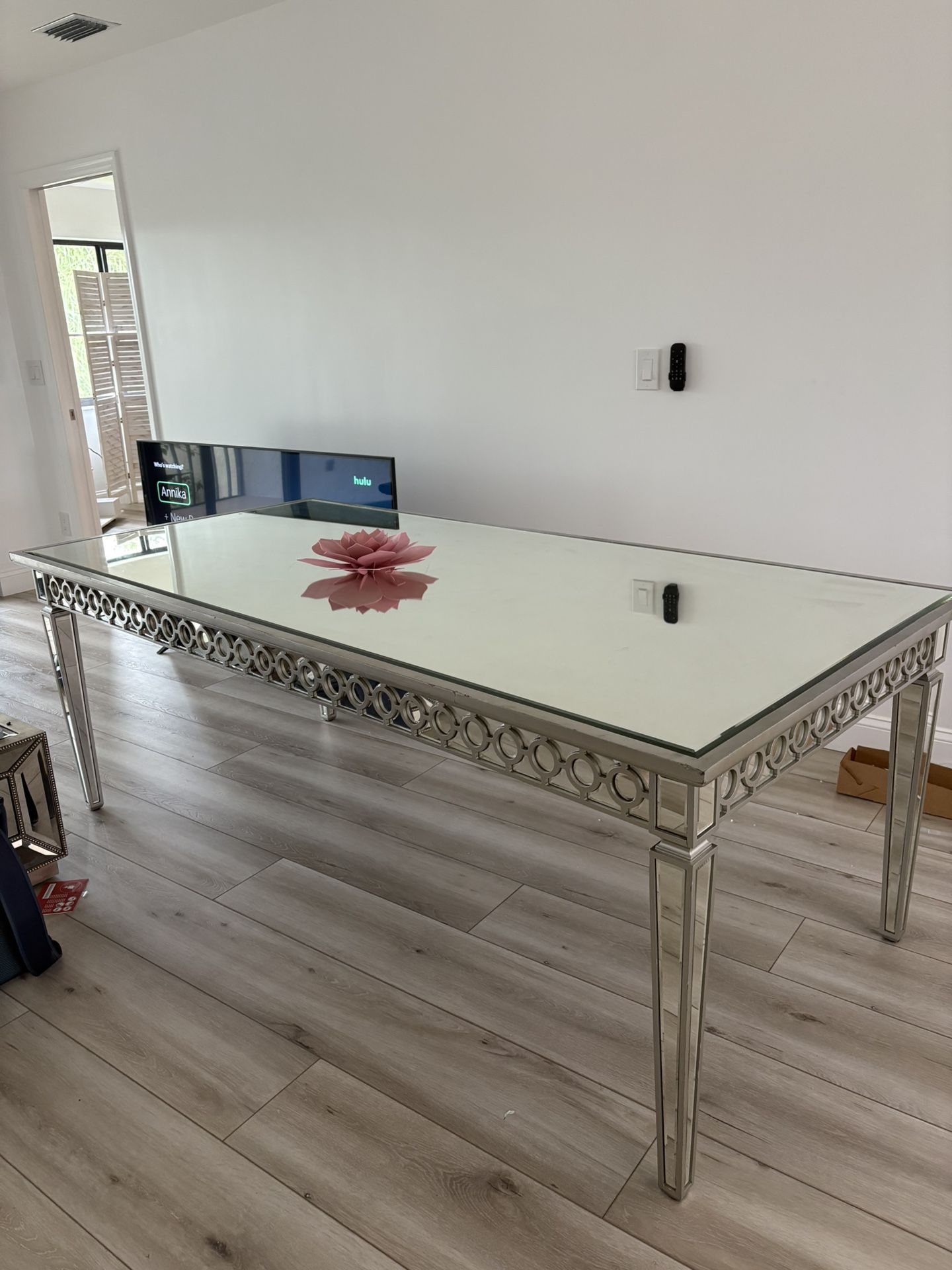 Z Gallerie Sophie Mirrored Dining Table Seats 6 BEST OFFER ACCEPTED PICK UP ONLY