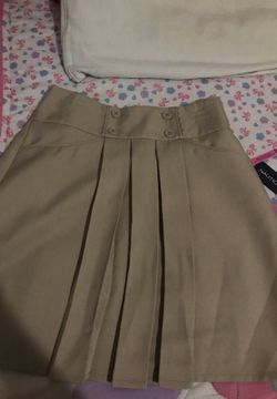 Kaki skirt