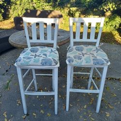 Stools/ Bar Chairs