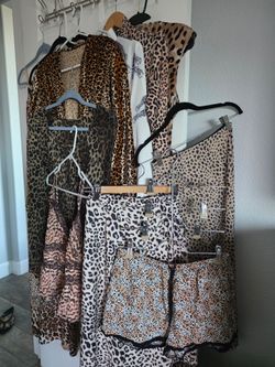 Leopard Print Women's Clothing /shoes