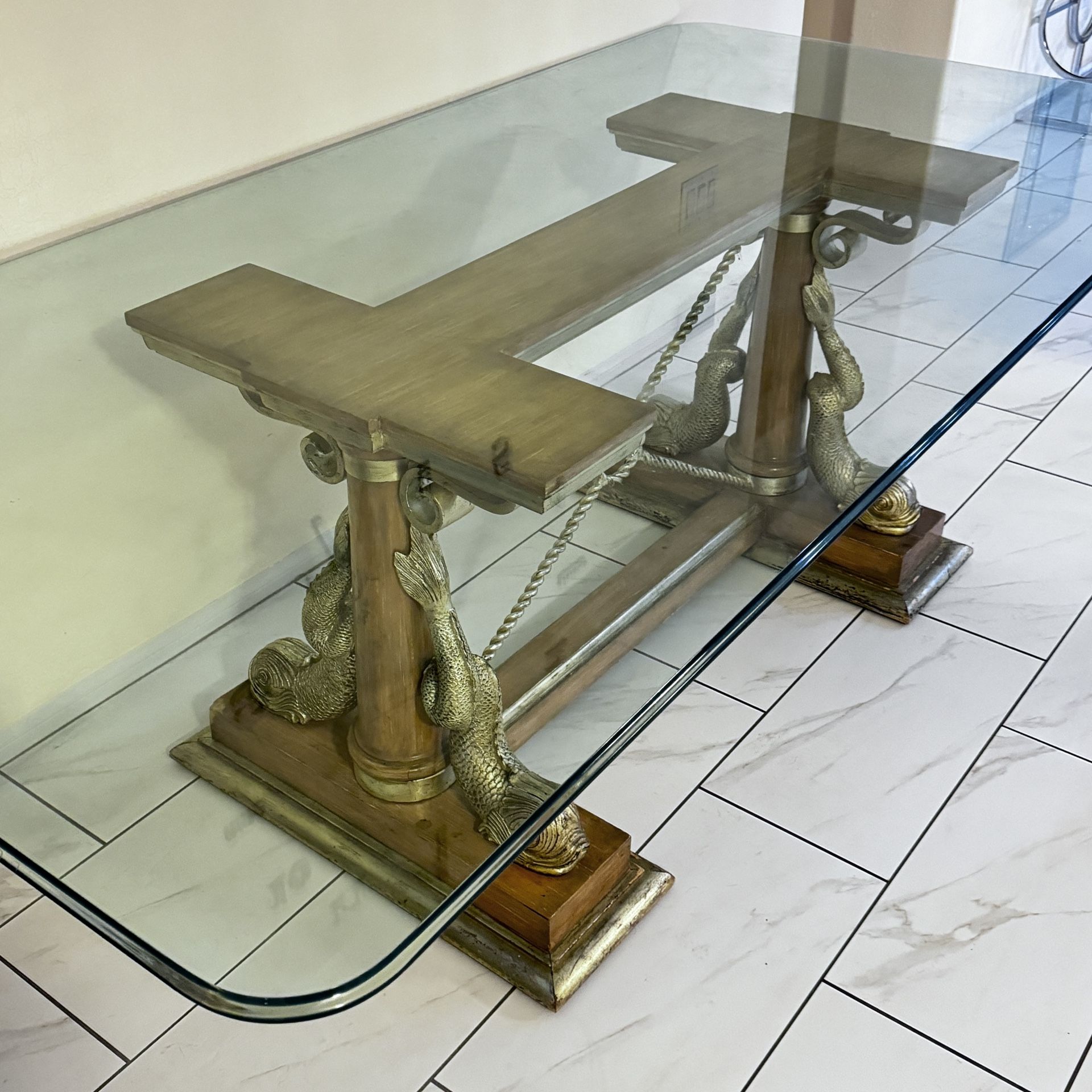 For Sale: Beautiful Antique Dining Table with 8 Chairs for Sale in Las ...