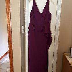 Vince Camuto Gown Size 14