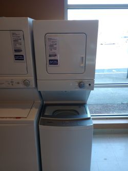 Whirlpool 24" Electric Laundry Center