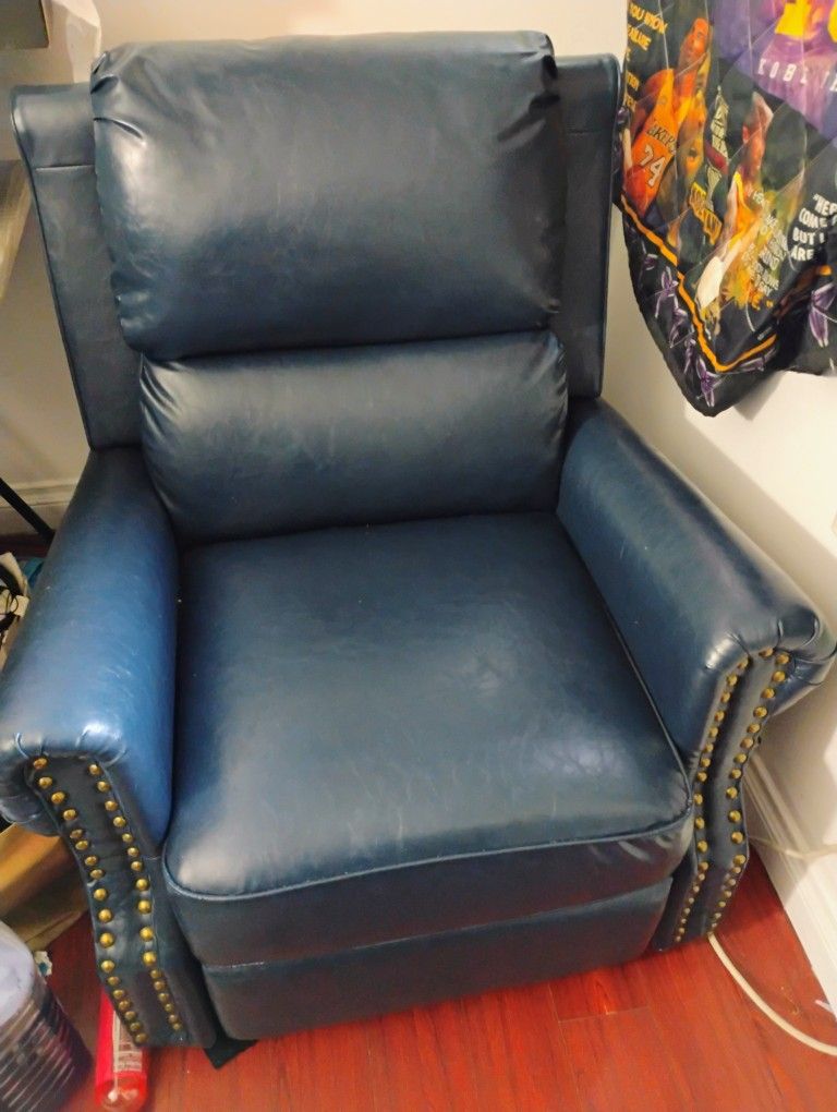A Recliner