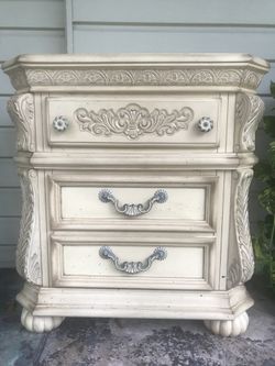 Night stand
