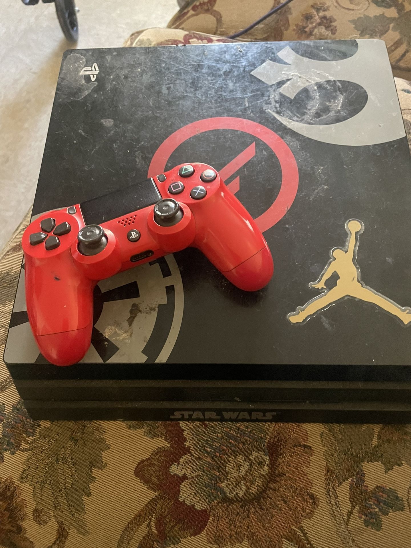 PS4 PRO