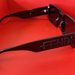 FENDI Sunglasses 
