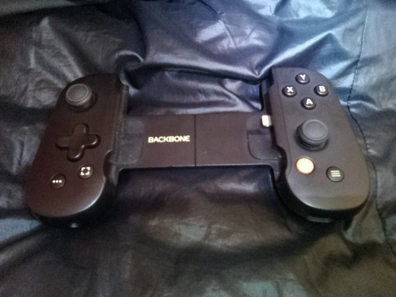 Backbone One Game Controller For iPhone With Lightning Connector