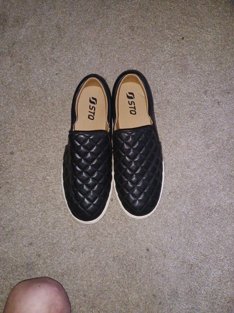 Ladies Leather Slip On Shoes
