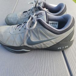 NIKE Air Men's Shoes- Size 11