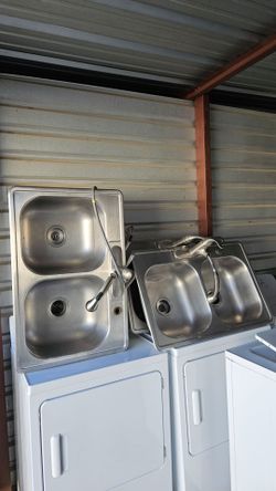 Kitchen sinks