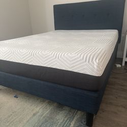 Queen Bed Frame + Premium Mattress – Amazing Deal!