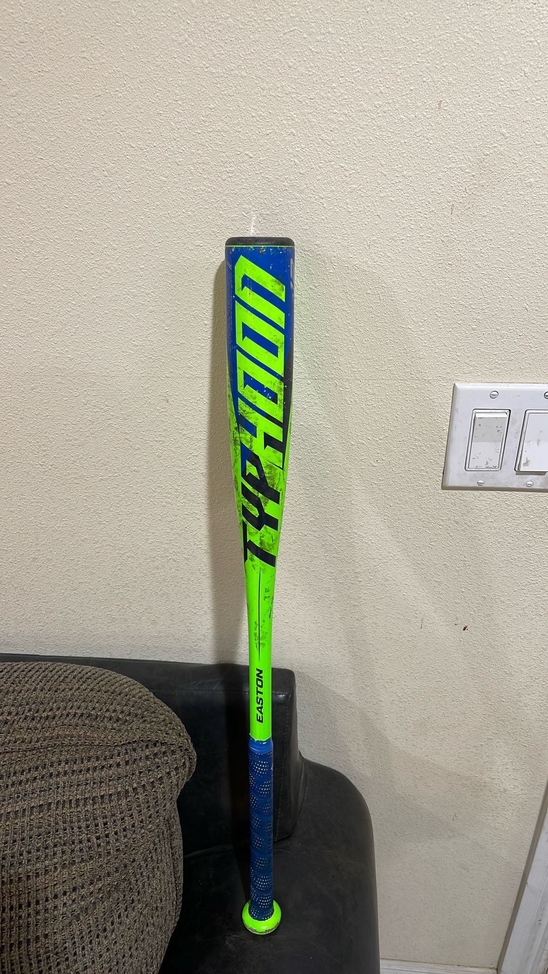 USA Easton  Typhoon Baseball Bat.