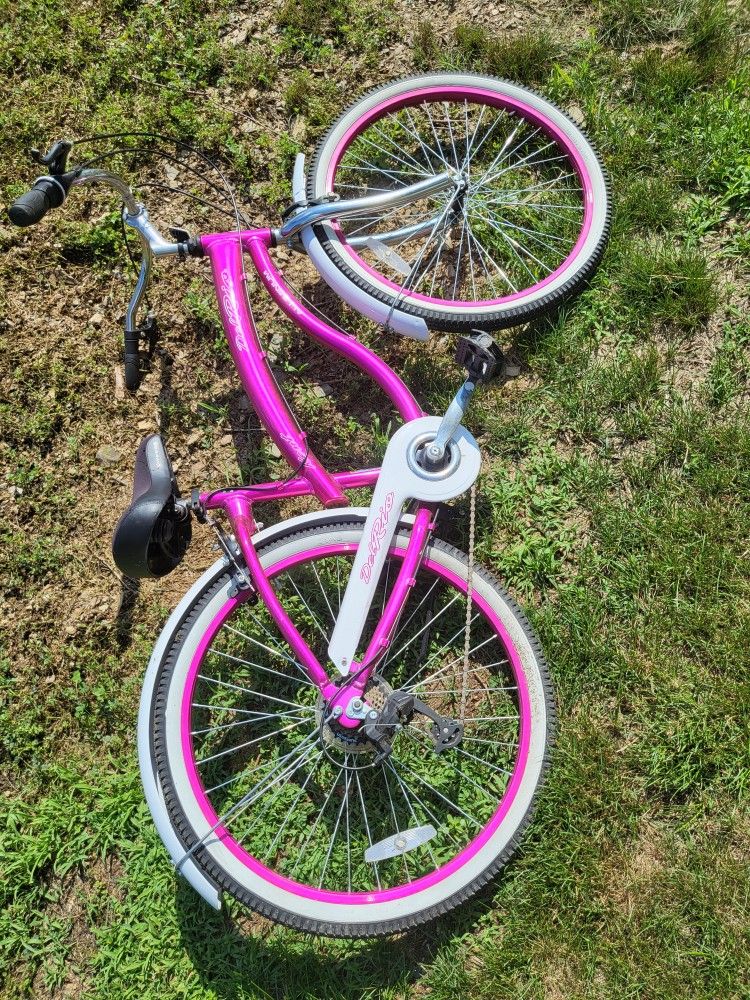 Woman's Beach Cruzer