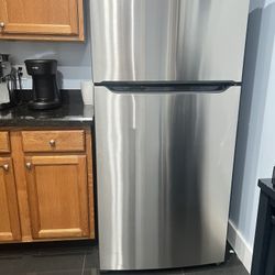 Kitchen Cabinets For sale 