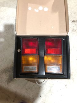 Jeep Cherokee tail lights