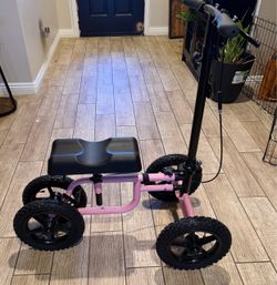 Pink scooter like new