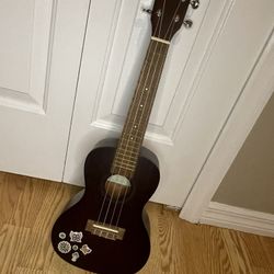 ukelele kala brand ka-15c