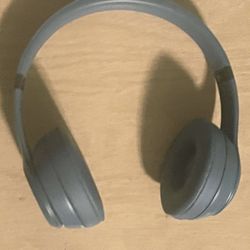 Beats Solo 4