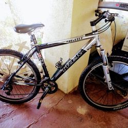 trek mountain bike