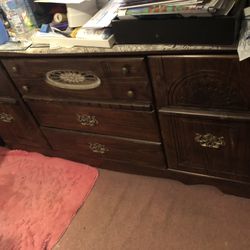 SOLID WOOD DRESSER
