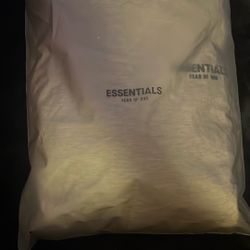 Essential hoodie 
