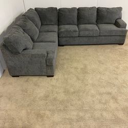 2-Piece Sectional Couch Sofa *Free Delivery*