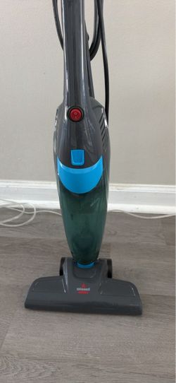 Portable vacuum