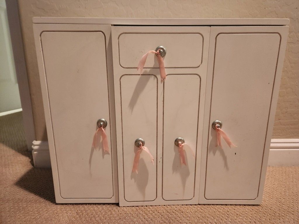 American Girl Doll Wardrobe Closet
