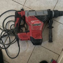 Milwaukee Roto hammer