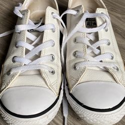 Converse Girls Size 3 Leather Shoes