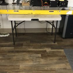 1003 Stabila 7’-12’ Level 003340