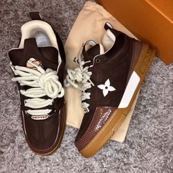 Lv Shoe Size 11