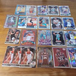 Charlotte Hornets Rookies lamelo ball red cracked ice and black jersey variation Short Print,    Brandon Miller Rookies.    20 Rookies total