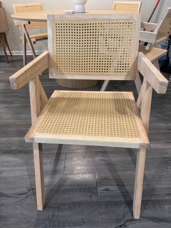 4 dining chairs