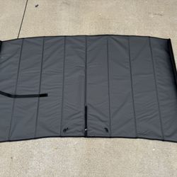 VanEssential Front Windshield Cover