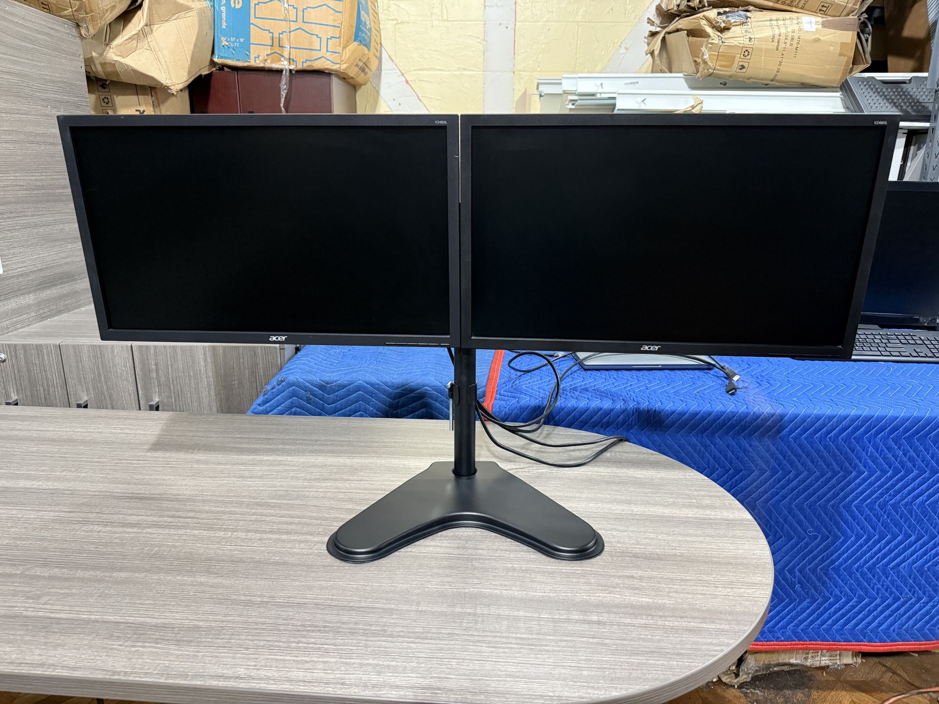 Computer Monitors Set