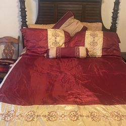 King Size Bed Comforter, And Shams  