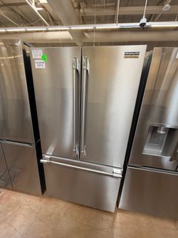 Frigidaire professional series refrigerator
