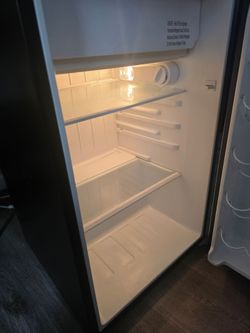 Freezer Pequeño whirlpool 32 de alto 20 de ancho