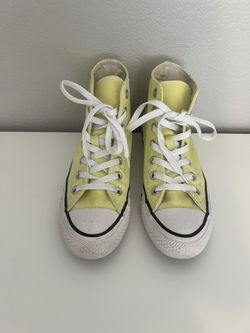 Great Condition/ Converse All Star High Top Sneakers/ Women’s Size 6